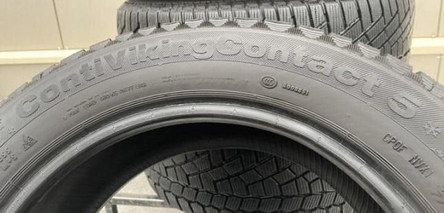 Continental ContiVikingContact 5 215/55 R17