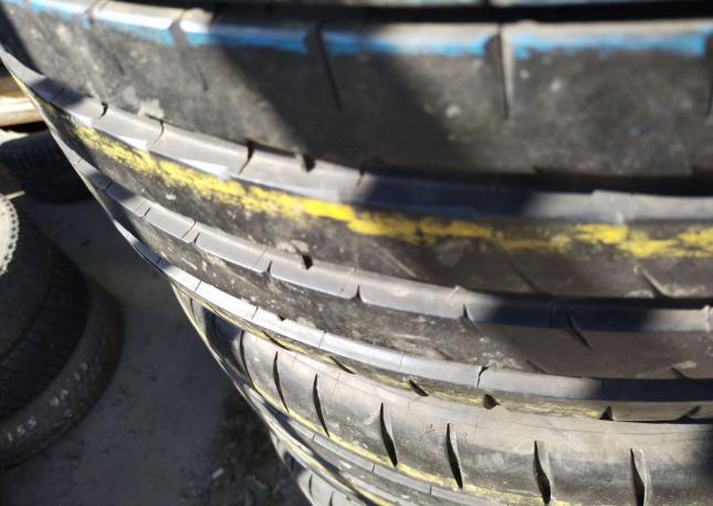 Michelin Pilot Sport 4 S 245/35 R19
