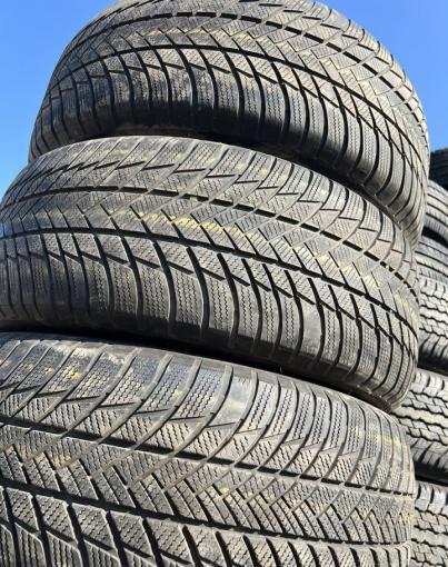 Bridgestone Blizzak LM-001 255/55 R20