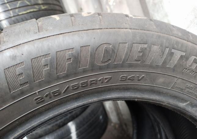 Goodyear EfficientGrip Performance 215/55 R17