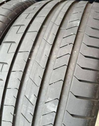 Pirelli P Zero PZ4 275/30 R20