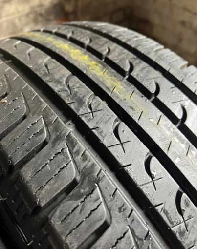 Goodyear EfficientGrip SUV 4x4 235/55 R19