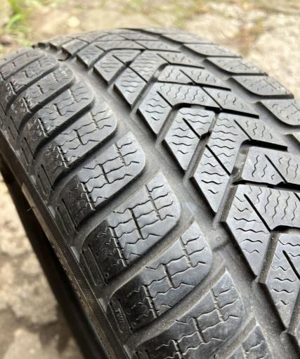 Pirelli Winter Sottozero 3 215/65 R16