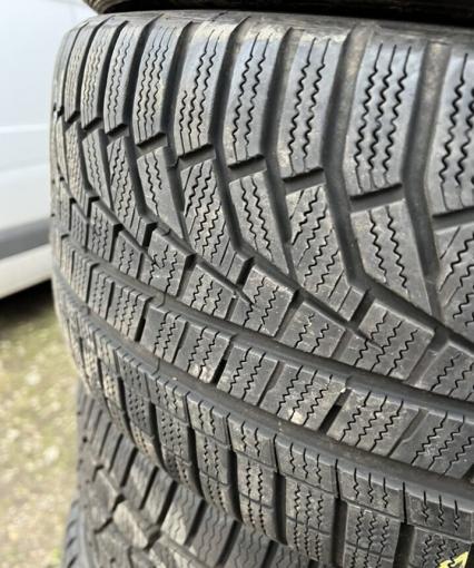 Hankook Winter I&#39;Cept Evo2 W320 235/45 R18