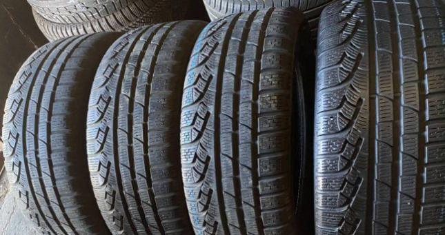 Pirelli Winter Sottozero II 235/35 R19
