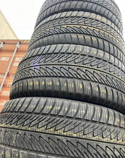 Goodyear UltraGrip 8 Performance 285/45 R20