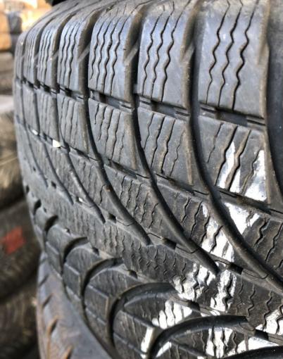 Michelin Latitude Alpin LA2 215/70 R16