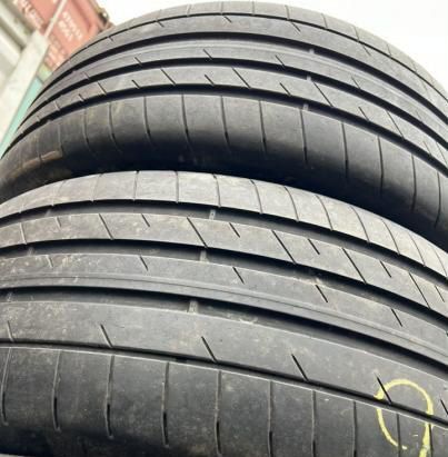 Goodyear Eagle F1 SuperSport 235/35 R19