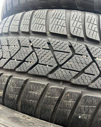 Pirelli Winter Sottozero 3 225/40 R19