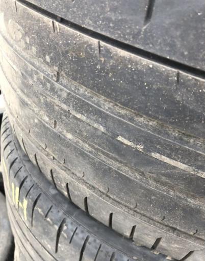 Pirelli P Zero PZ4 285/40 R20