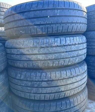 Bridgestone Ecopia NH100 RV 215/60 R17