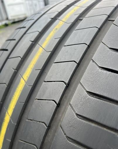 Pirelli P Zero PZ4 315/35 R21