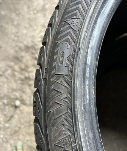 Nokian Tyres WR 295/30 R19