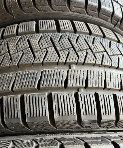 Pirelli Ice Asimmetrico Plus 225/45 R18