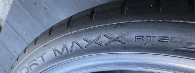 Dunlop SP Sport Maxx RT 2 215/40 R18