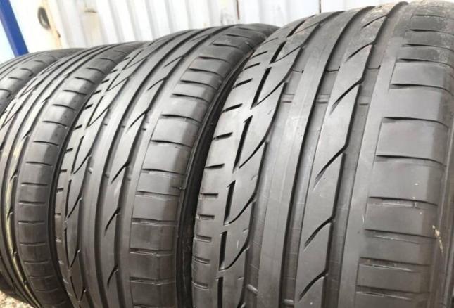 Bridgestone Potenza S001 225/40 R18