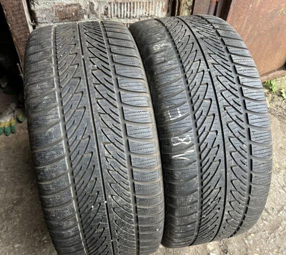 Goodyear UltraGrip 8 Performance 285/45 R20 V