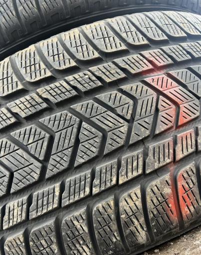 Pirelli Scorpion Winter 275/45 R21