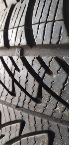 Goodyear UltraGrip 8 Performance 235/55 R18