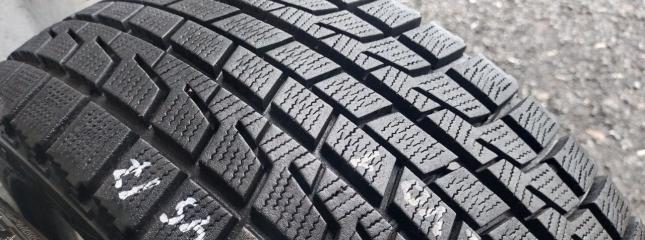 Bridgestone Blizzak Revo1 225/45 R17