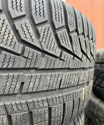 Hankook Winter I&#39;Cept Evo2 W320 235/45 R18