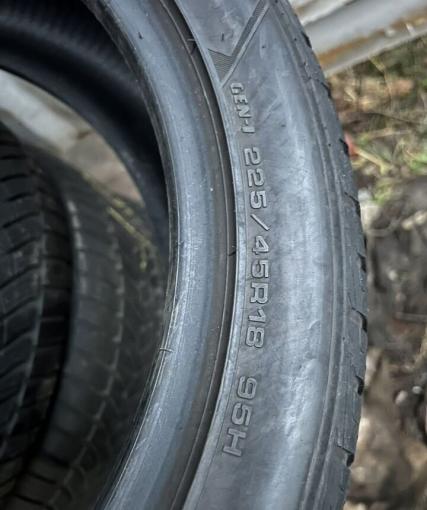 Goodyear UltraGrip Performance Gen-1 225/45 R18