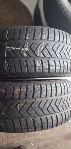 Pirelli Winter Sottozero 3 255/45 R19