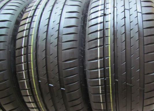 Michelin Pilot Sport 4 275/50 R21