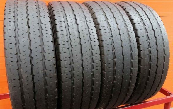 Continental Vanco 8 215/75 R16C