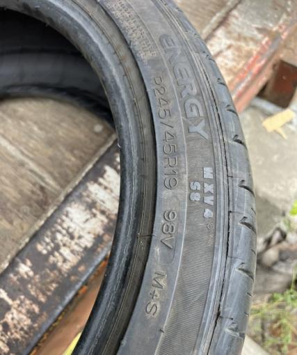 Michelin Energy MXV4 245/45 R19