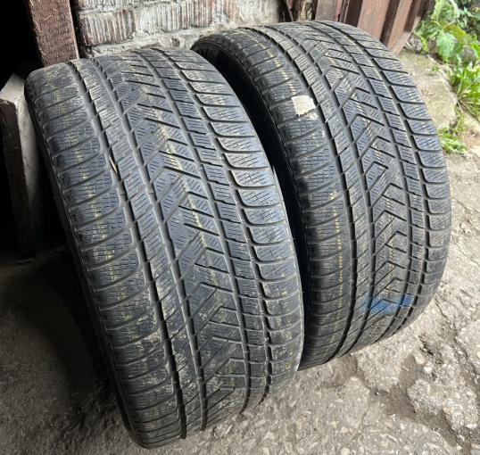 Pirelli Scorpion Winter 325/35 R22