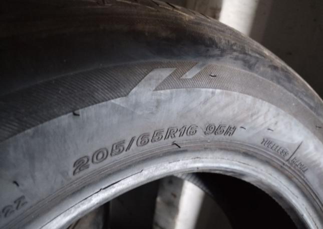 Bridgestone Luft RV II 205/65 R16