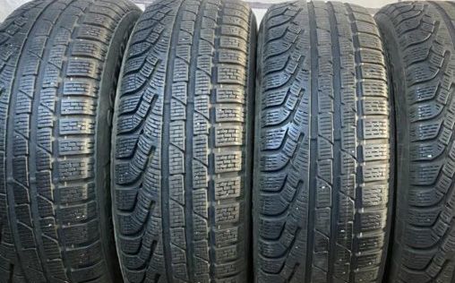 Pirelli Winter Sottozero 210 205/55 R17