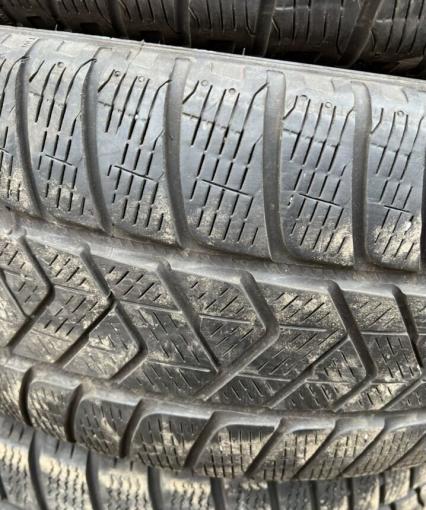 Pirelli Scorpion Winter 235/60 R18