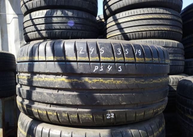 Michelin Pilot Sport 4 S 245/35 R19