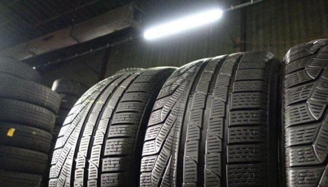 Pirelli Winter Sottozero Serie II 225/50 R17