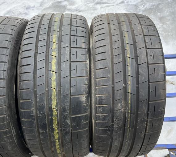 Pirelli P Zero PZ4 235/35 R19