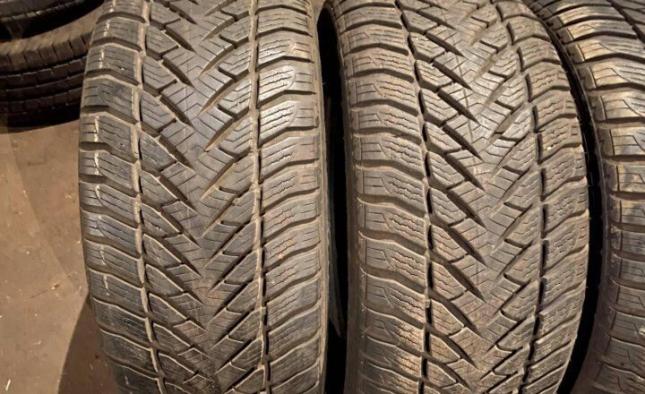 Goodyear UltraGrip 7 195/55 R16