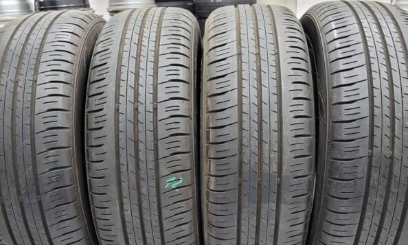 Dunlop Enasave EC300+ 215/60 R17