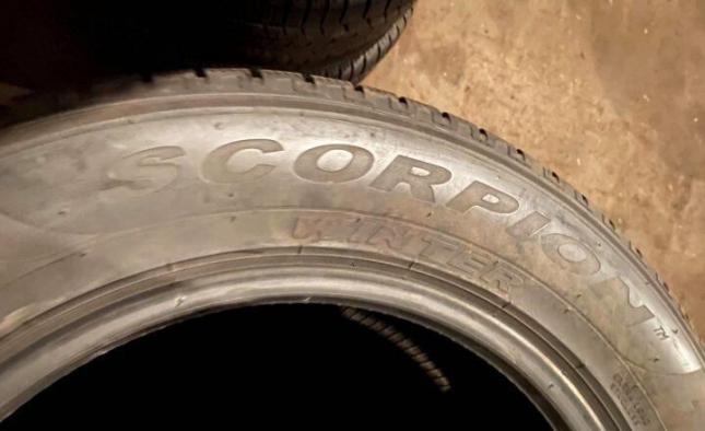 Pirelli Scorpion Winter 235/55 R18
