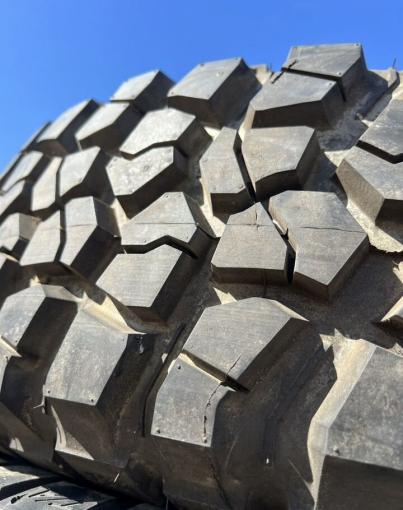 Bfgoodrich Mud-Terrain T/A KM2 255/75 R17