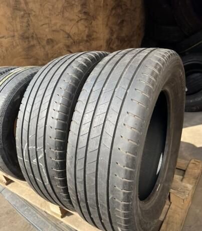 Bridgestone Turanza T005 225/45 R18