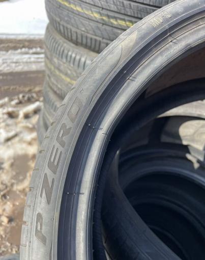 Pirelli P Zero PZ4 285/30 R21