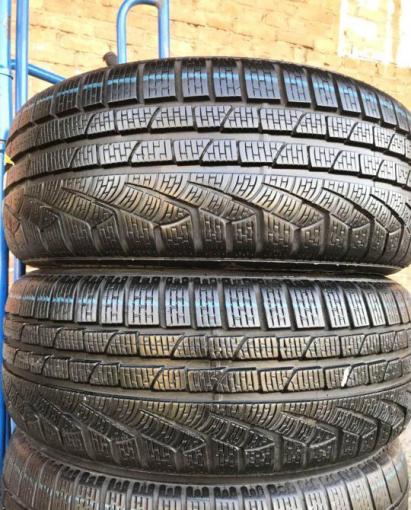 Pirelli Winter Sottozero II 245/40 R18