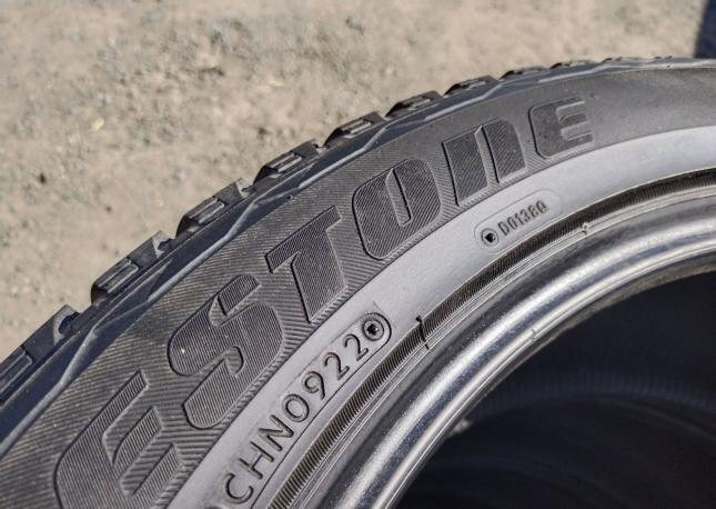 Bridgestone Dueler H/L Alenza 285/45 R22