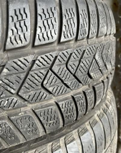 Pirelli Winter Sottozero 3 245/45 R18