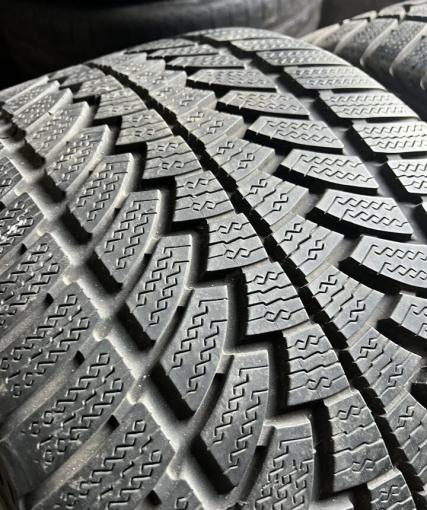Nokian Tyres WR 295/30 R19