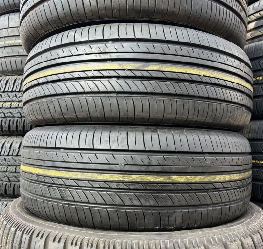Yokohama Advan dB V552 225/60 R16