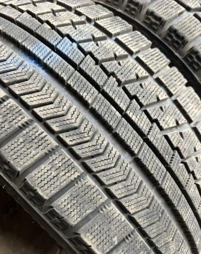 Bridgestone Blizzak RFT 225/50 R18