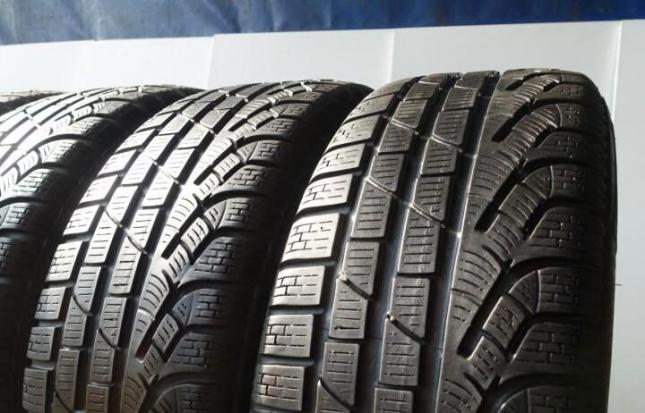 Pirelli Winter Sottozero II 225/50 R17